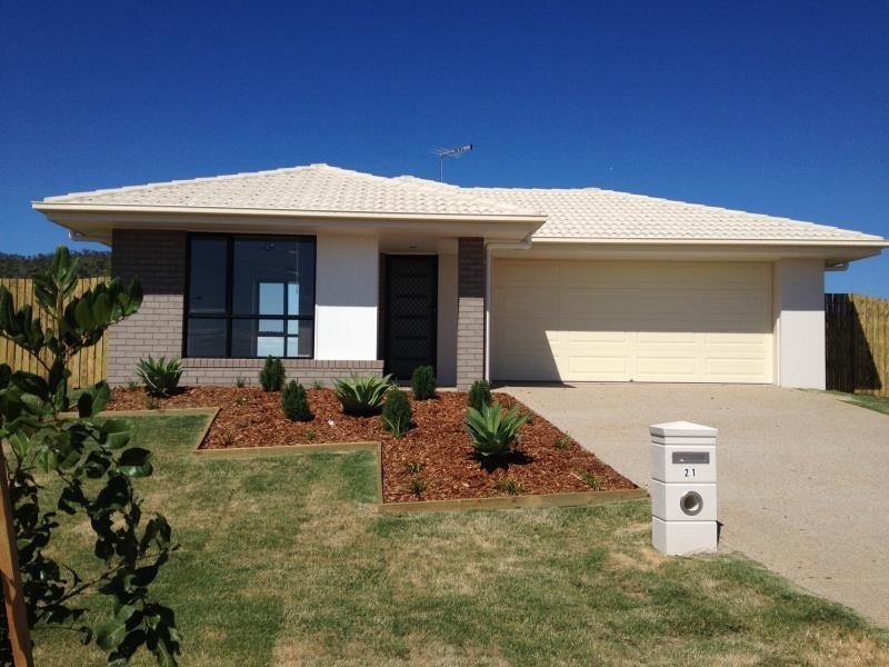 21 Florida Crescent, Parkhurst QLD 4702